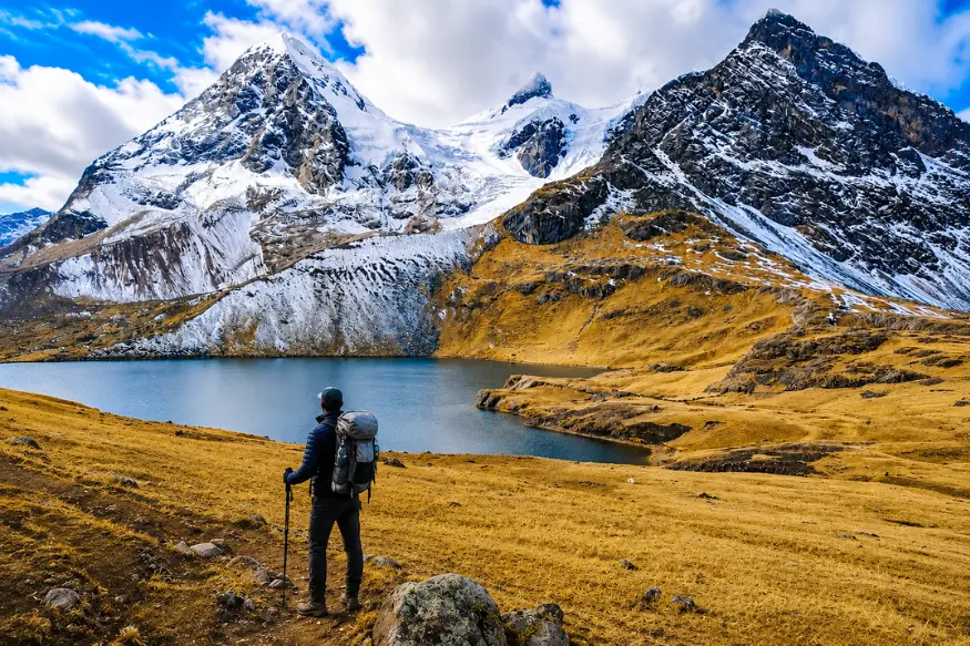 where is the ausangate trek